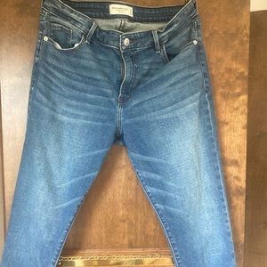 Abercrombie mid rise skinny jeans